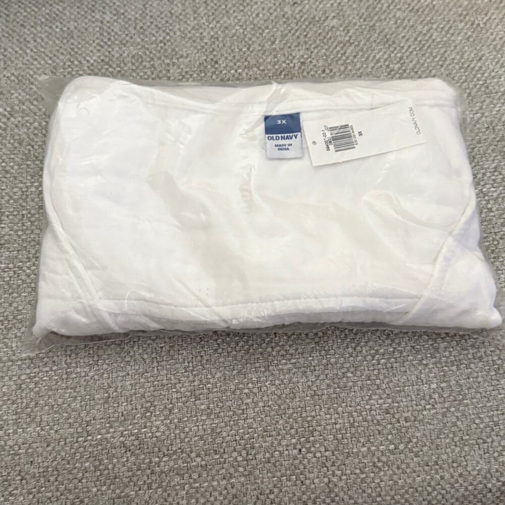 Old Navy White Lilies Sleeveless Crinkle Gauze Top - Picture 8 of 10